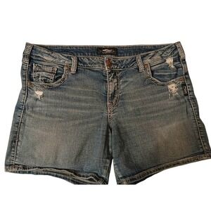 SILVER Sam Women's MID-RISE STRETCH DENIM SHORTS‎ Size 33X4.50 #175C